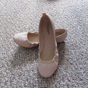 American Eagle Outfitters Women's Scrunched Ballet Flats Blush/Nude Size 6